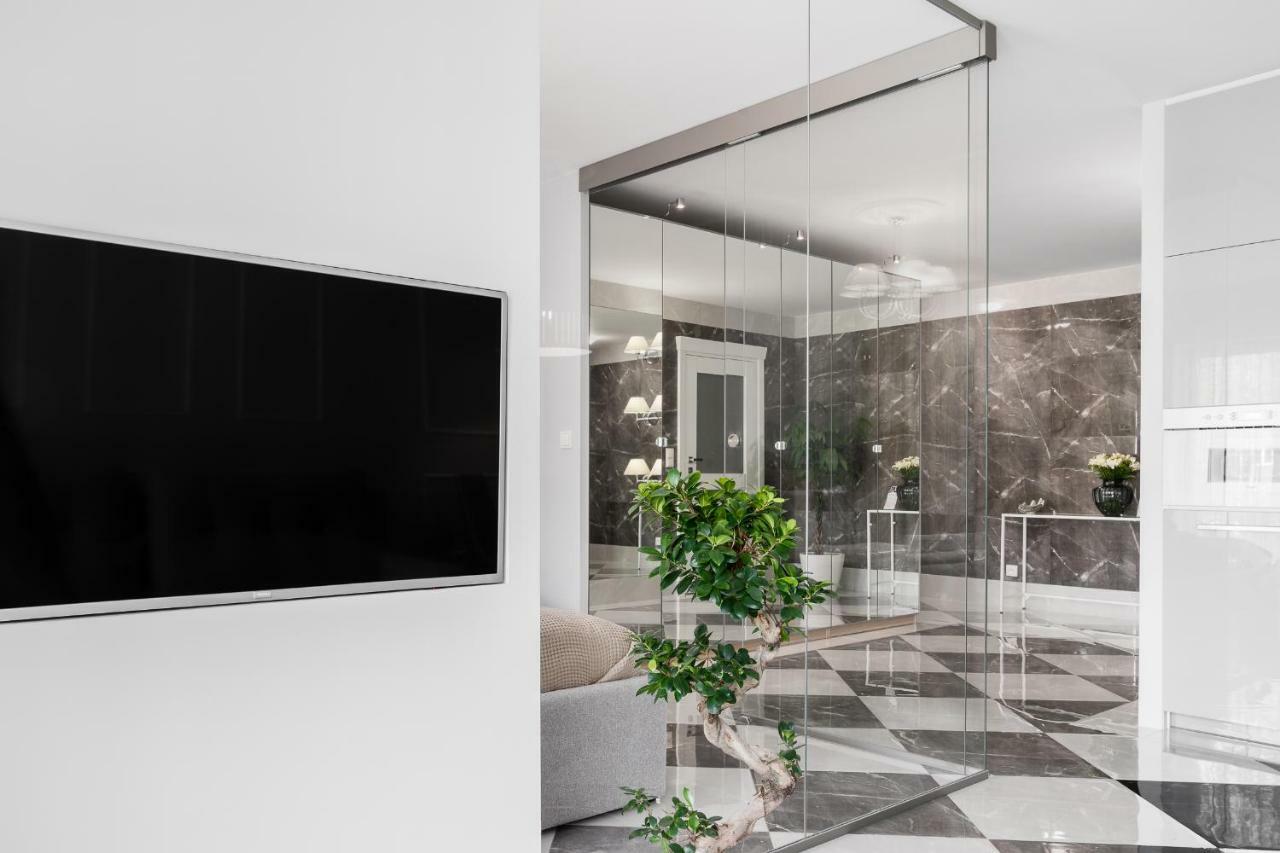 Queen Apartment Гдиня Екстериор снимка